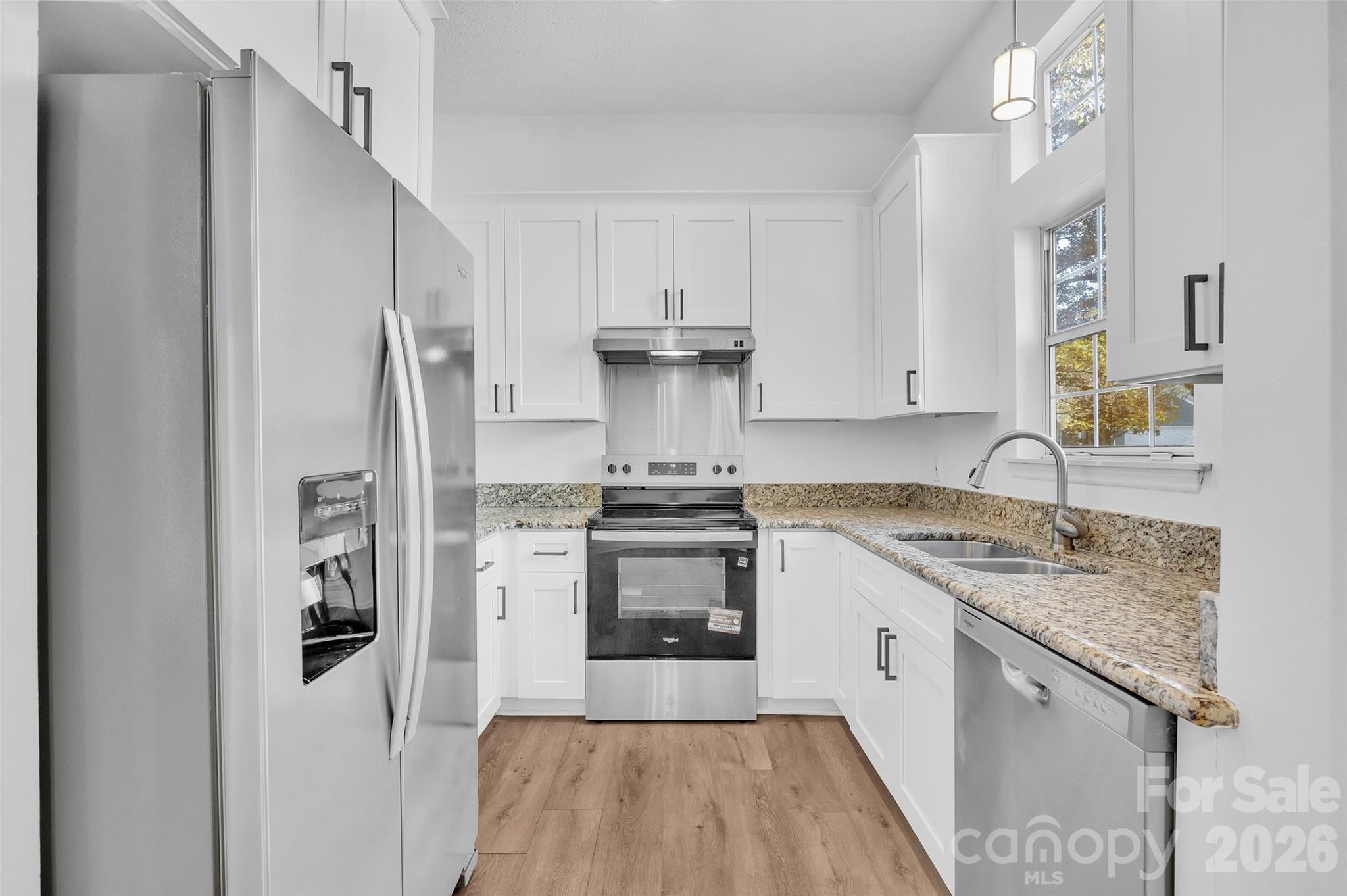 8327 Houndstooth Drive Charlotte NC 28227