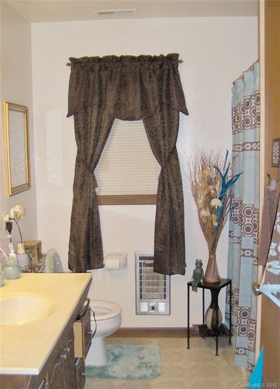 267 Leisure Lane Burnsville NC 28714
