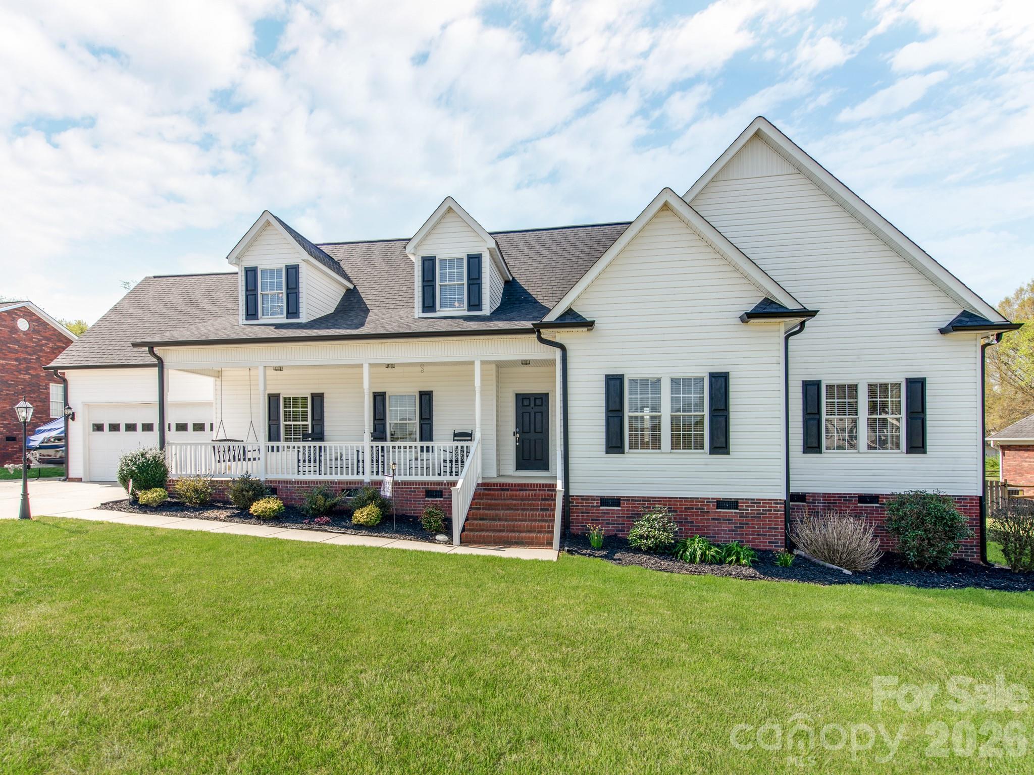 2261 Stallings Road Harrisburg NC 28075