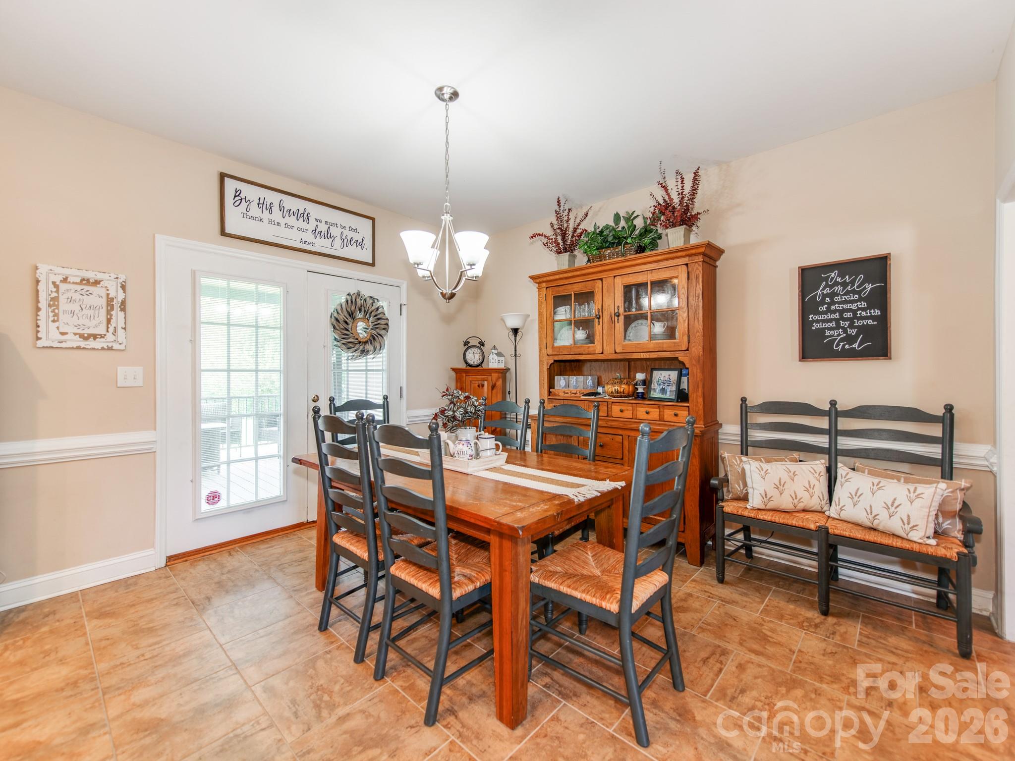 2261 Stallings Road Harrisburg NC 28075