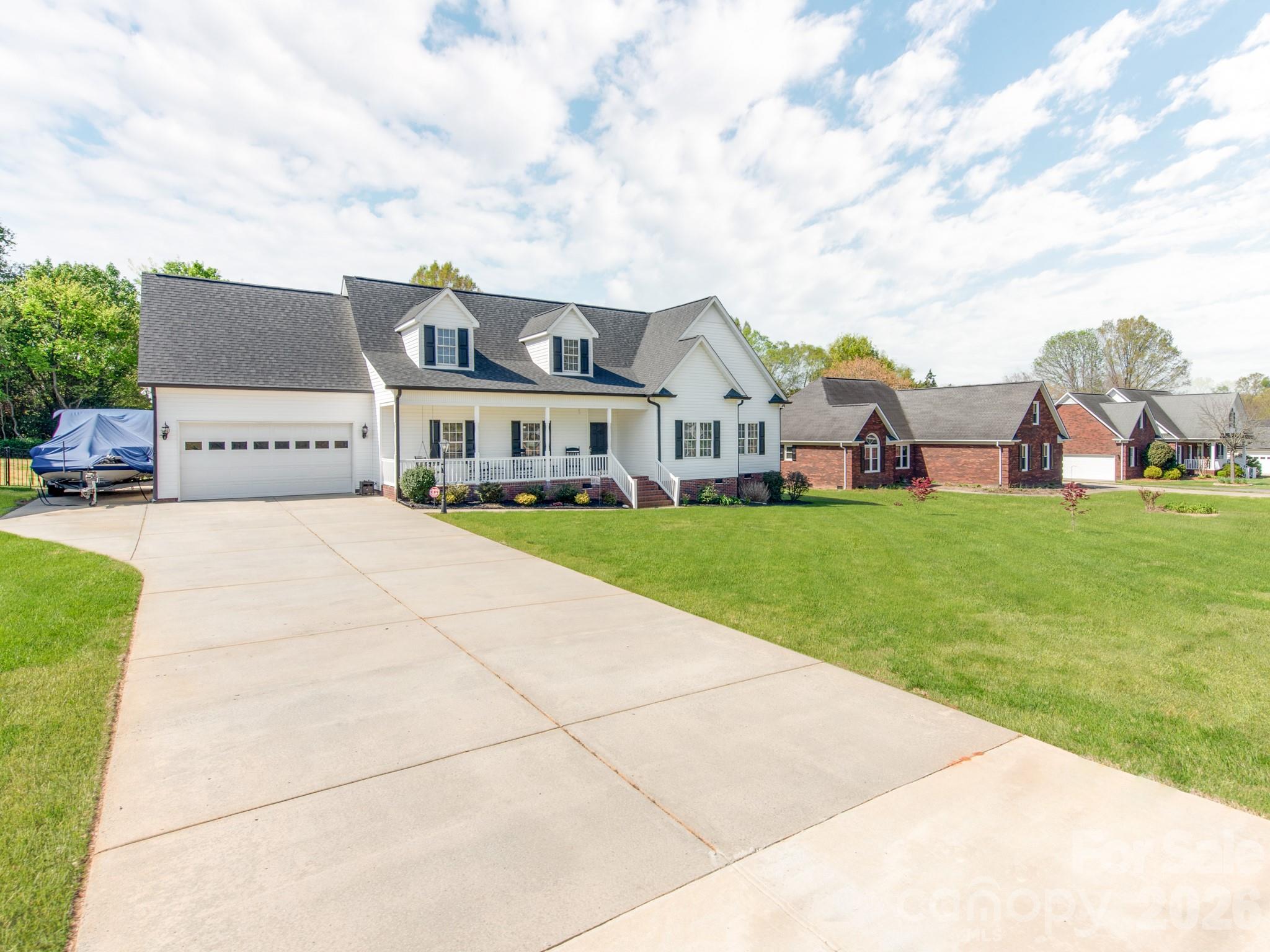 2261 Stallings Road Harrisburg NC 28075