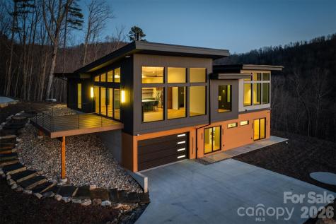 463 Summit Trail Nebo NC 28761