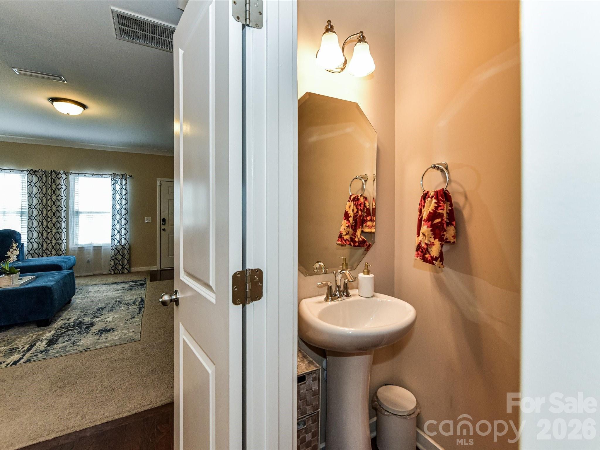 4268 Sutwick Drive Charlotte NC 28269