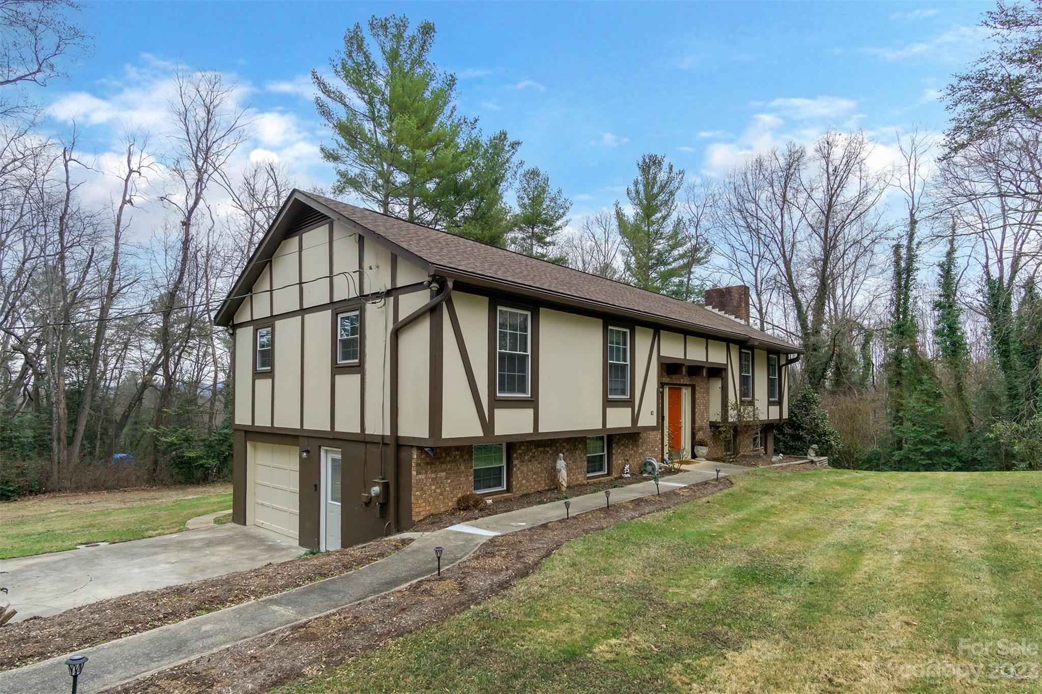 63 Quail Ridge Road Mills River NC 28759