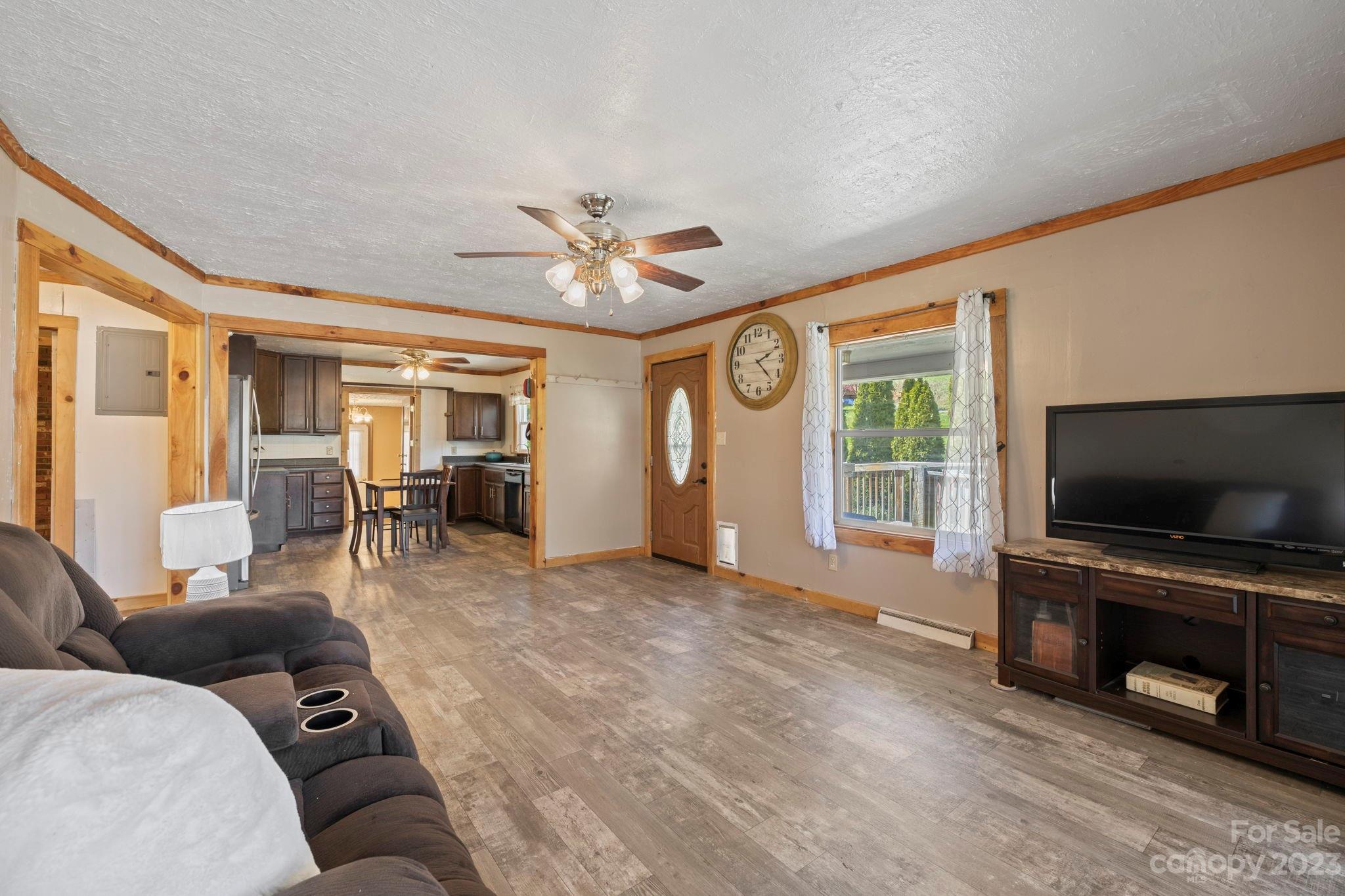201 Duckett Cove Road Waynesville NC 28786