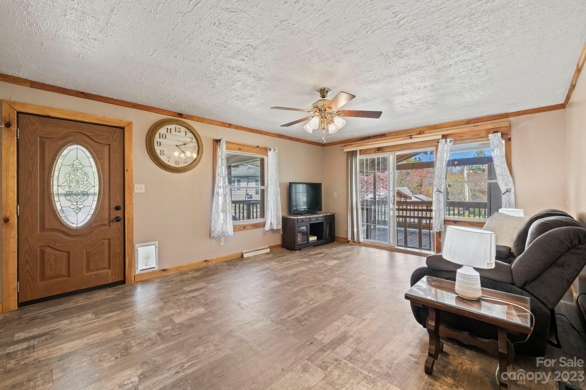 201 Duckett Cove Road Waynesville NC 28786