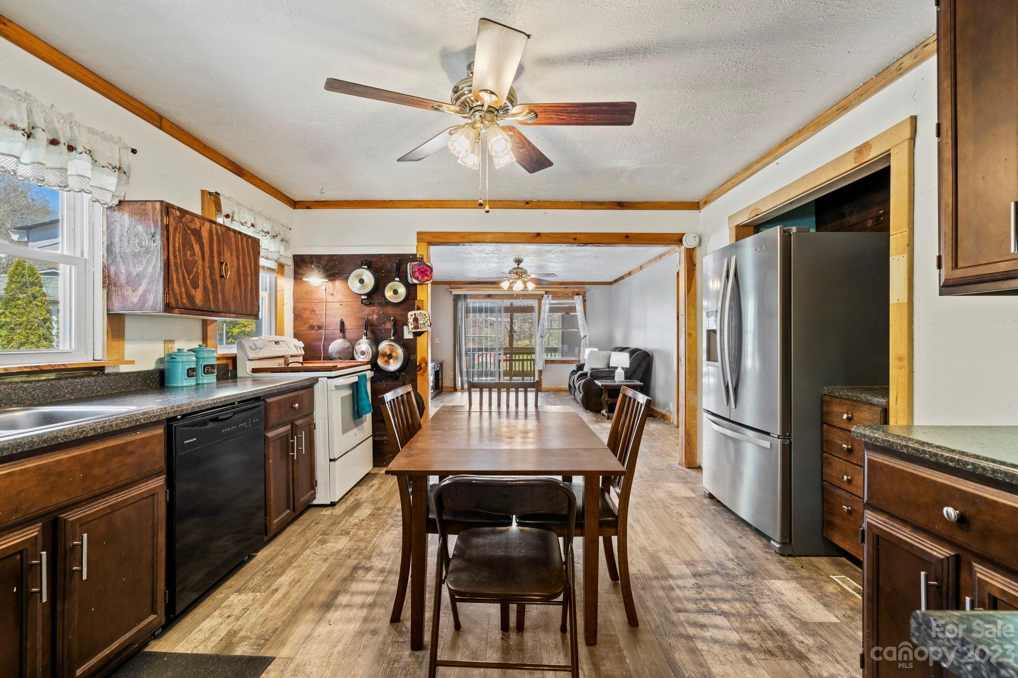 201 Duckett Cove Road Waynesville NC 28786