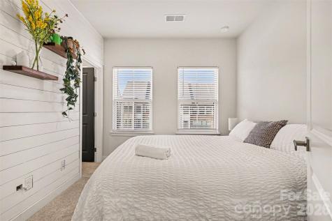 6111 Station Crossing Avenue Charlotte NC 28217