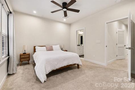 6111 Station Crossing Avenue Charlotte NC 28217