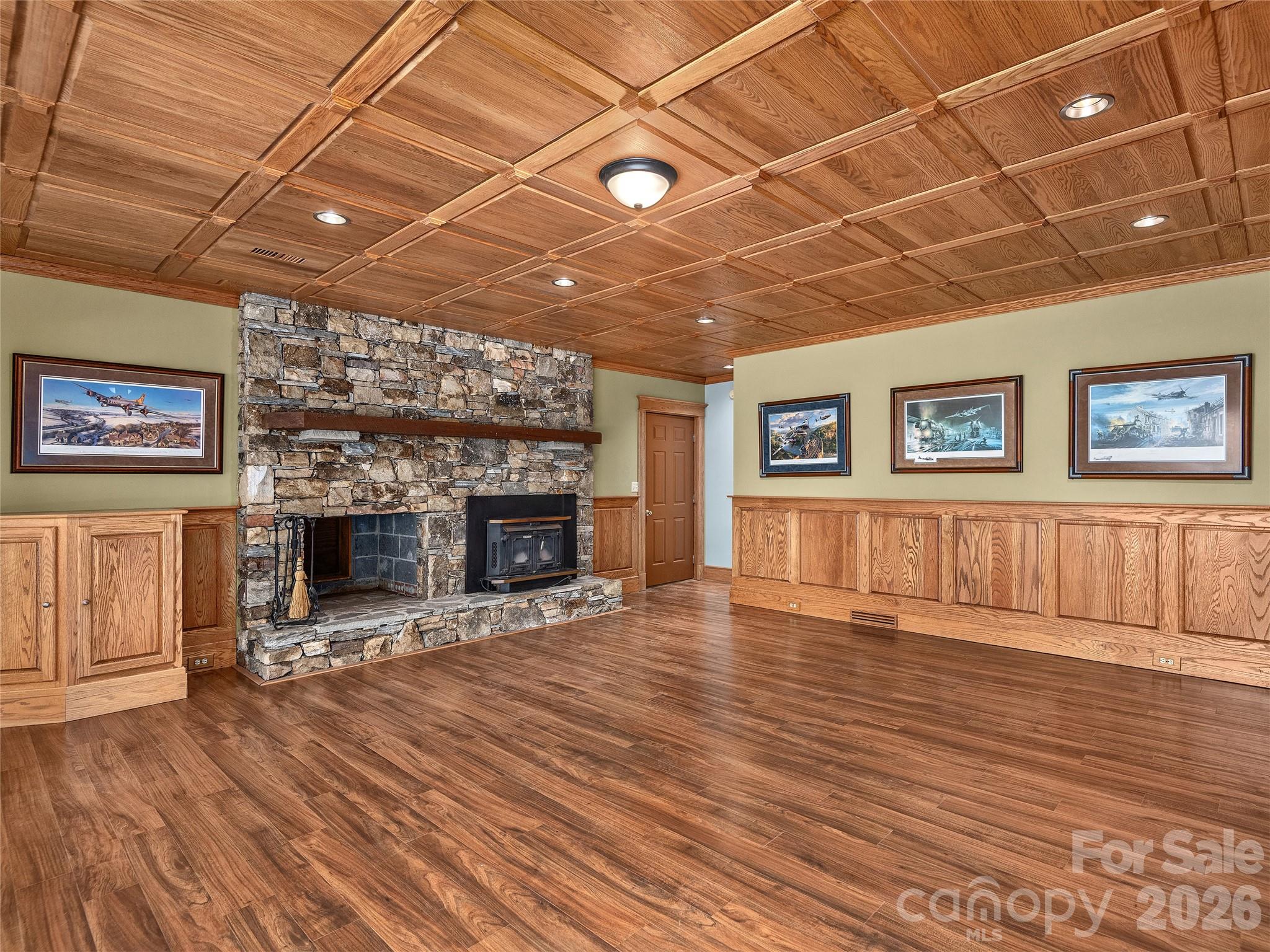 40 Deer Ridge Road Mills River NC 28759