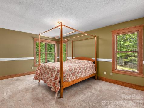 40 Deer Ridge Road Mills River NC 28759