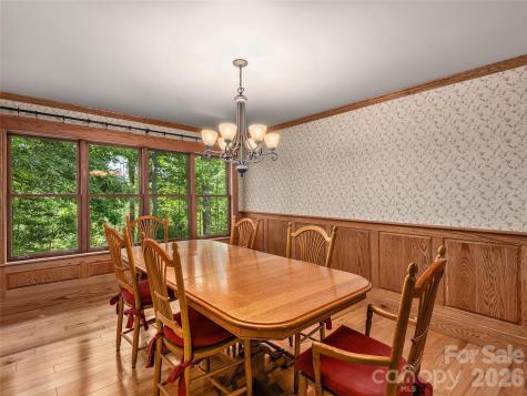 40 Deer Ridge Road Mills River NC 28759