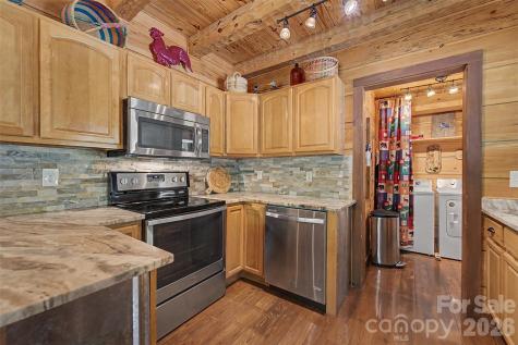 468 Old Yellow Branch Road Robbinsville NC 28771