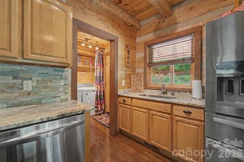 468 Old Yellow Branch Road Robbinsville NC 28771