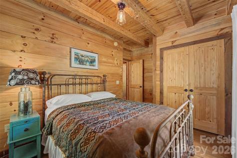 468 Old Yellow Branch Road Robbinsville NC 28771