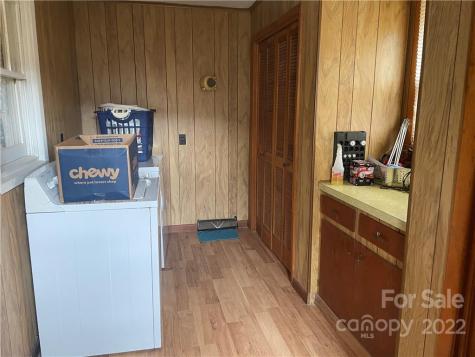 607 Fred Sparks Road Bakersville NC 28705