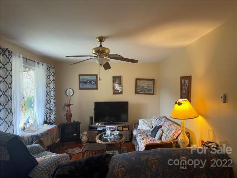 607 Fred Sparks Road Bakersville NC 28705