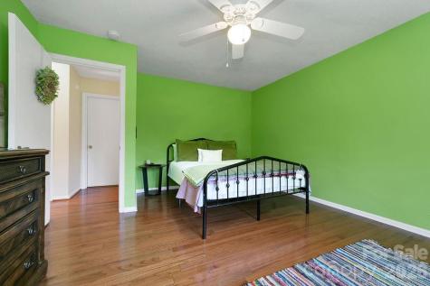 17 Resada Drive Brevard NC 28712