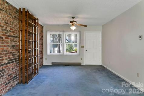 17 Resada Drive Brevard NC 28712