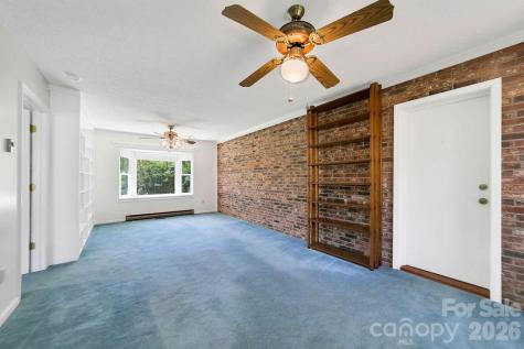 17 Resada Drive Brevard NC 28712