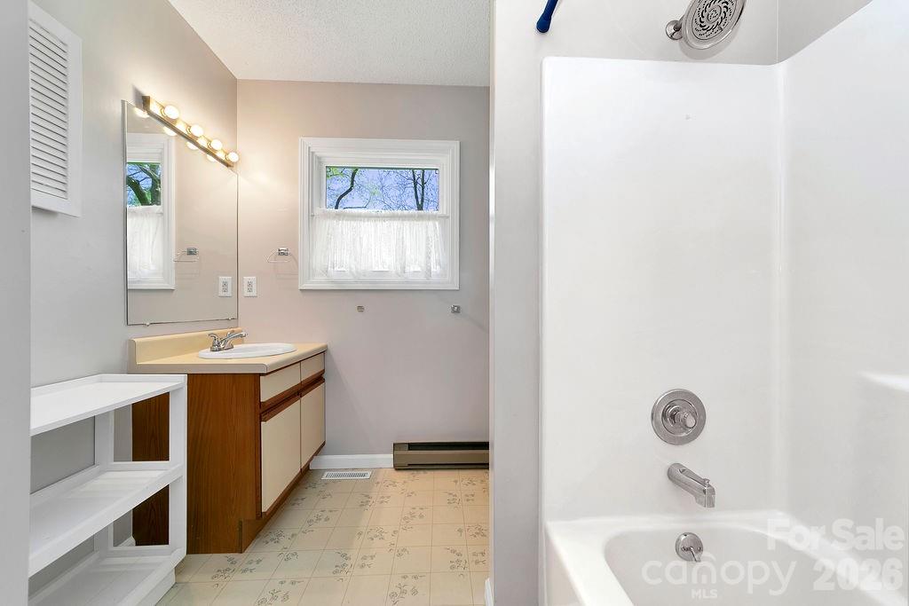 17 Resada Drive Brevard NC 28712
