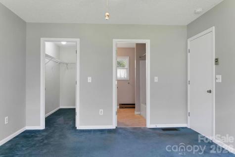 17 Resada Drive Brevard NC 28712