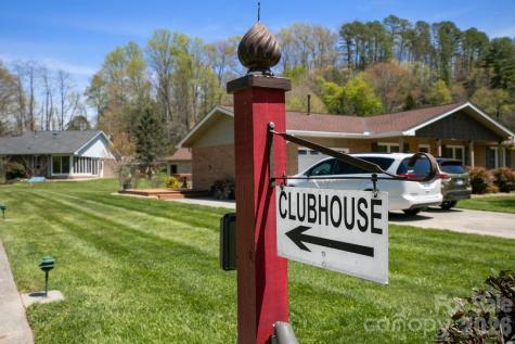 17 Resada Drive Brevard NC 28712