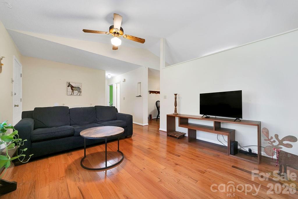 17 Resada Drive Brevard NC 28712