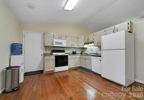 17 Resada Drive Brevard NC 28712
