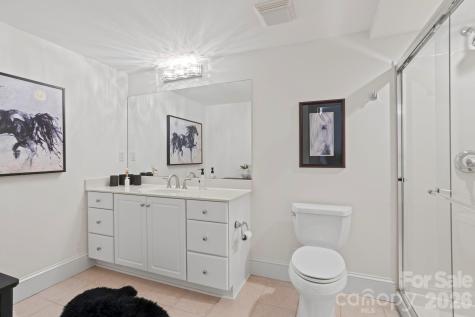 20 Fernridge Court Flat Rock NC 28731