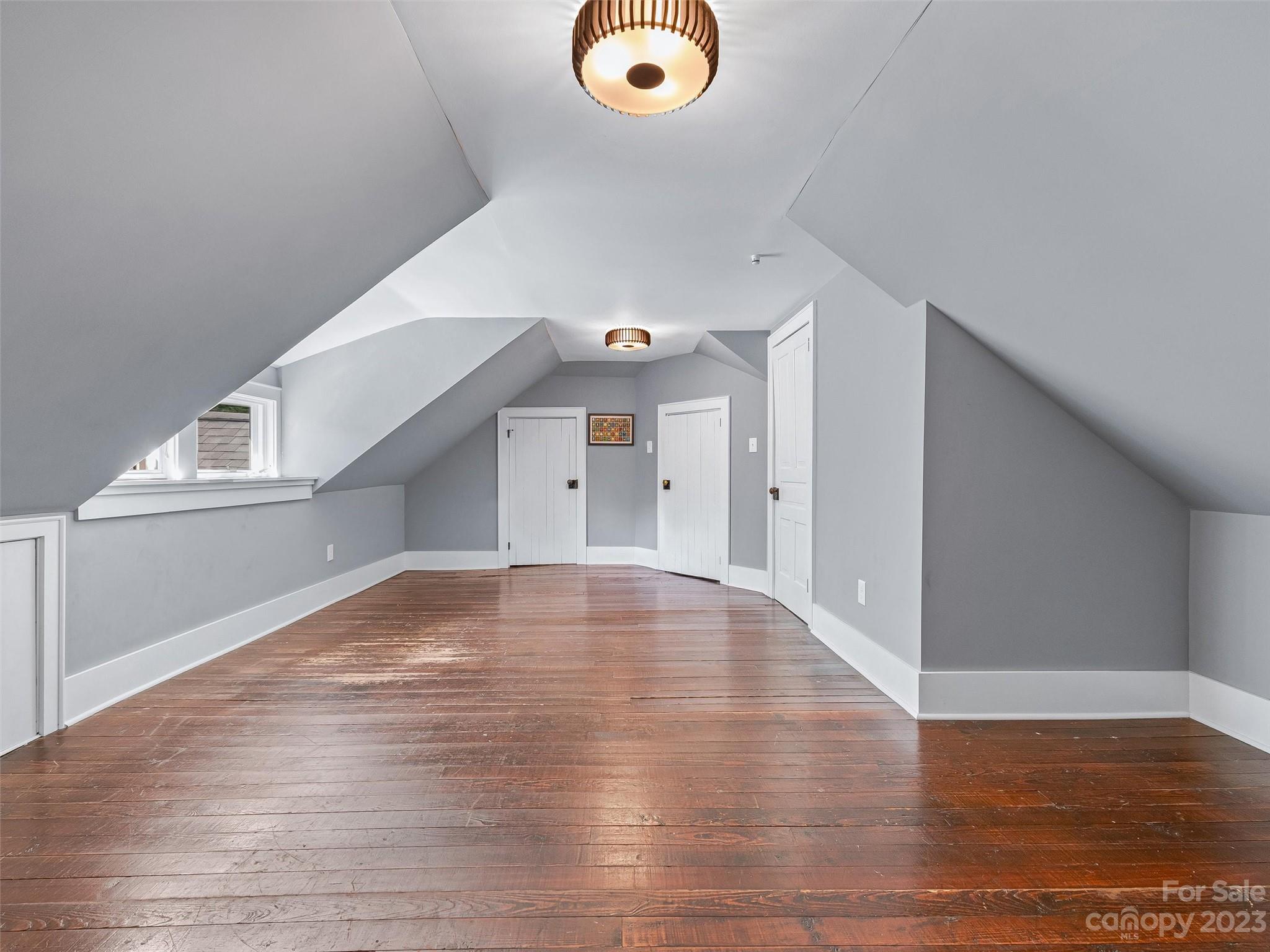 255 Cumberland Avenue Asheville NC 28801