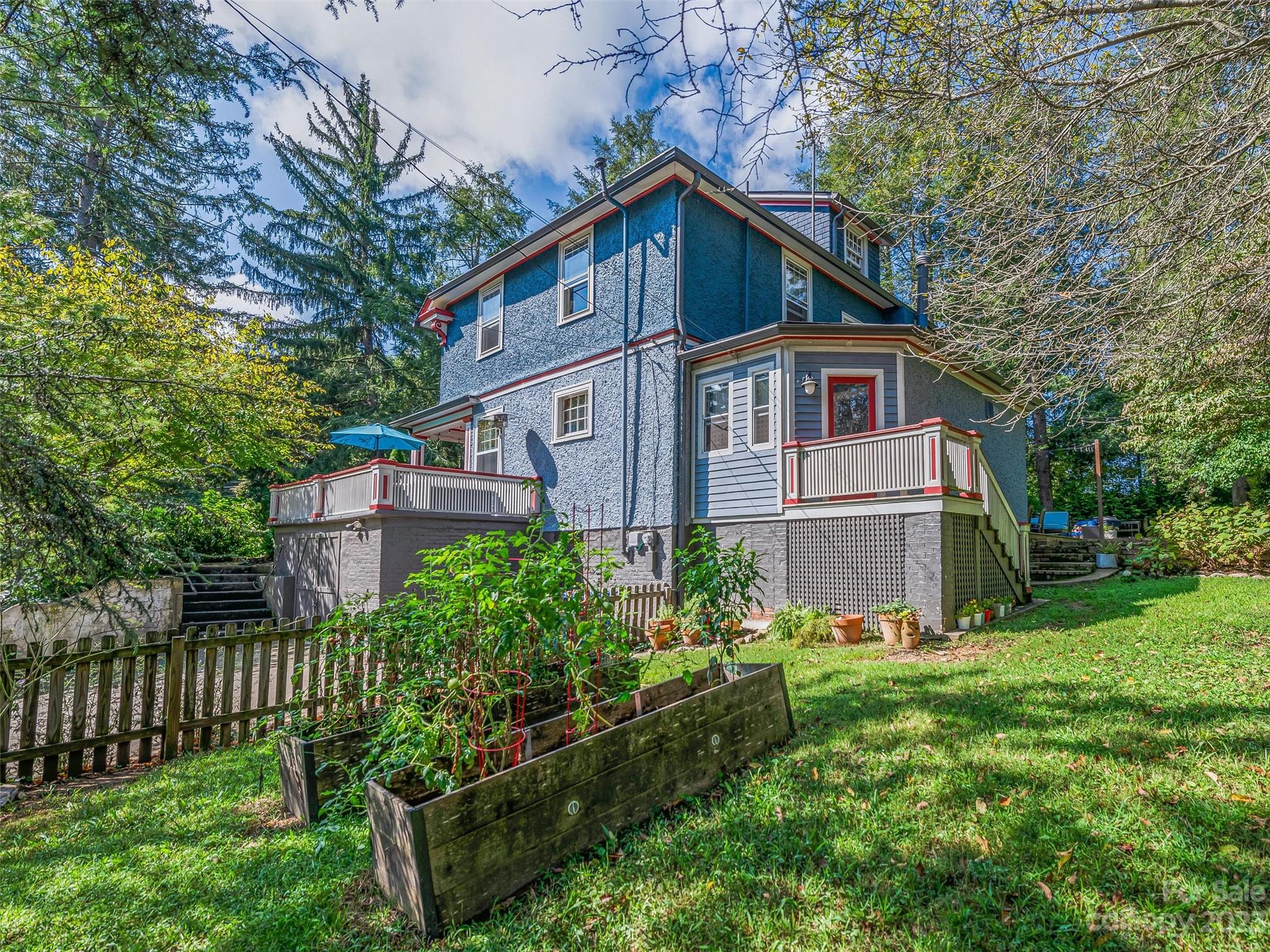 255 Cumberland Avenue Asheville NC 28801