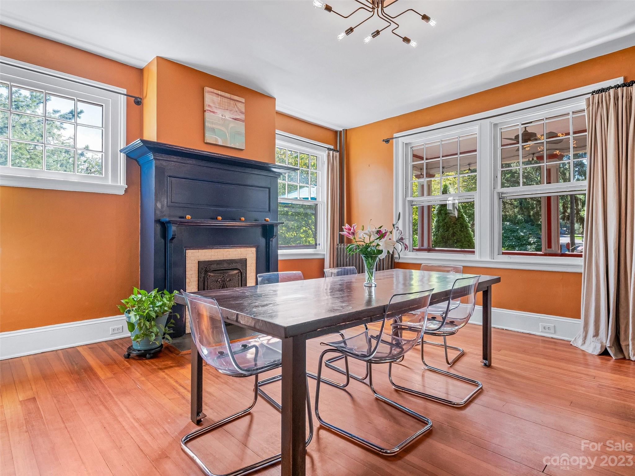255 Cumberland Avenue Asheville NC 28801