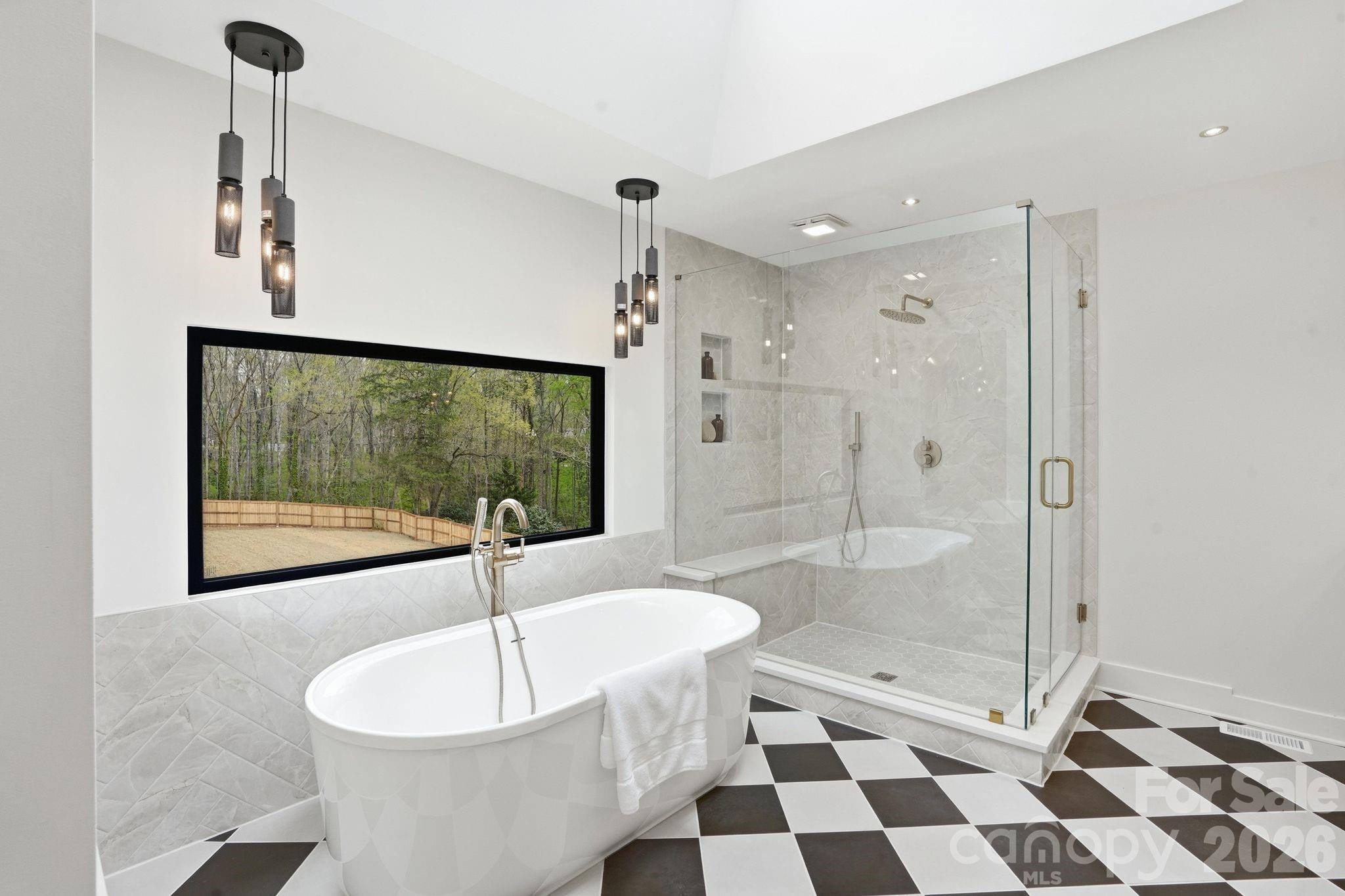 2011 E Barden Road Charlotte NC 28226