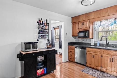 218 Misty Court King NC 27021