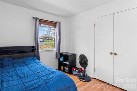 218 Misty Court King NC 27021