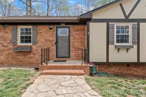 218 Misty Court King NC 27021
