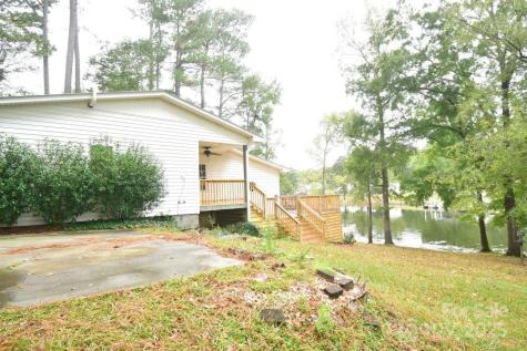 2171 John G Richards Road Camden SC 29020