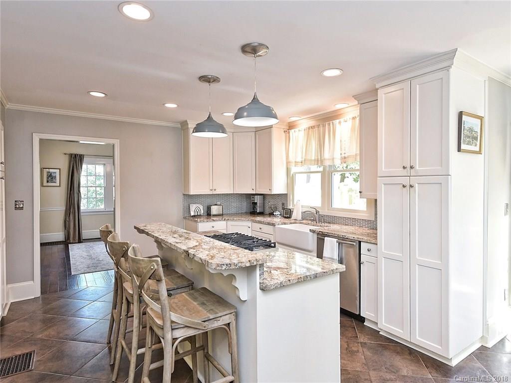 931 Bromley Road Charlotte NC 28207