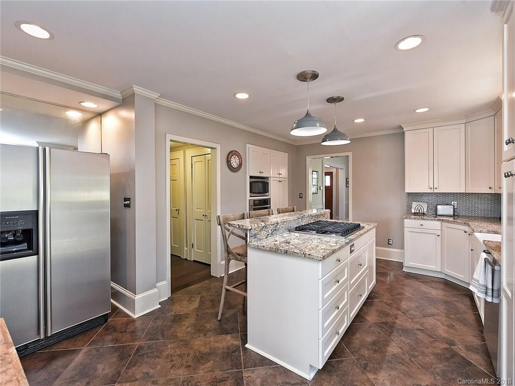 931 Bromley Road Charlotte NC 28207