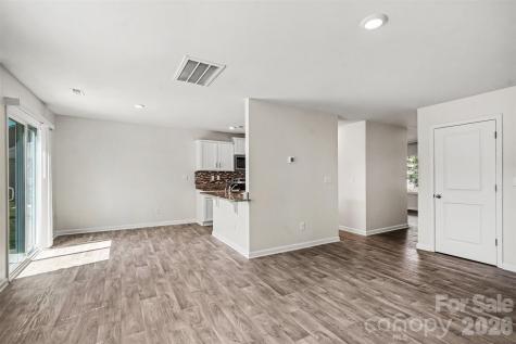 2727 Waybrook Drive Dallas NC 28034
