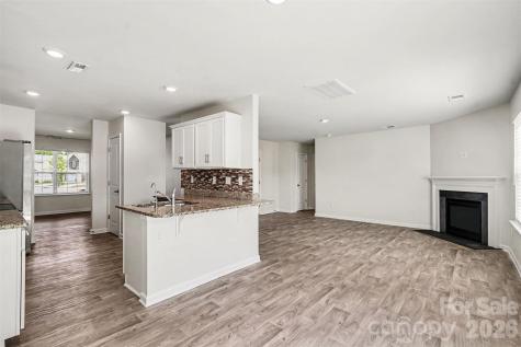 2727 Waybrook Drive Dallas NC 28034