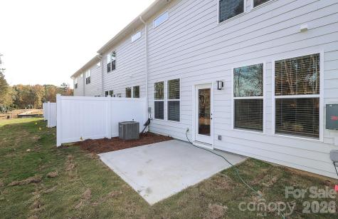 2011 Bayou Trace Drive Charlotte NC 28262