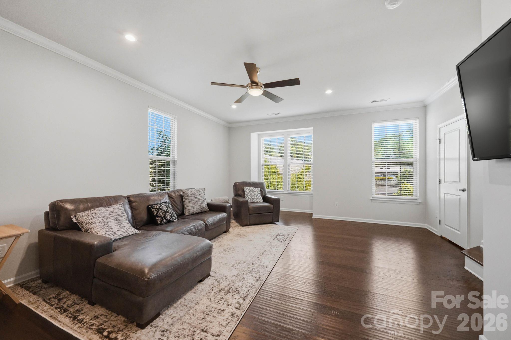 1221 Queen Lyon Court Charlotte NC 28205