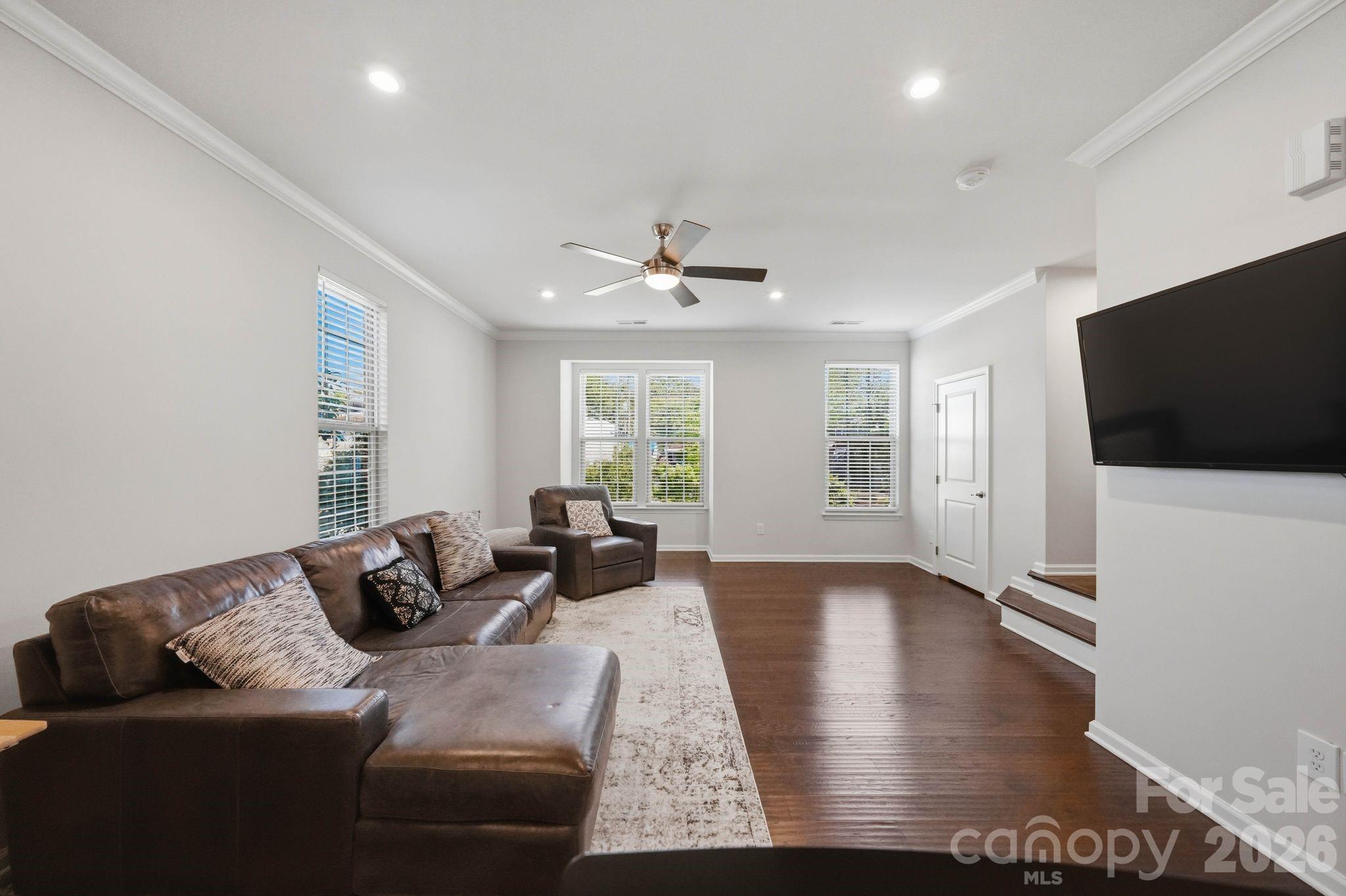 1221 Queen Lyon Court Charlotte NC 28205