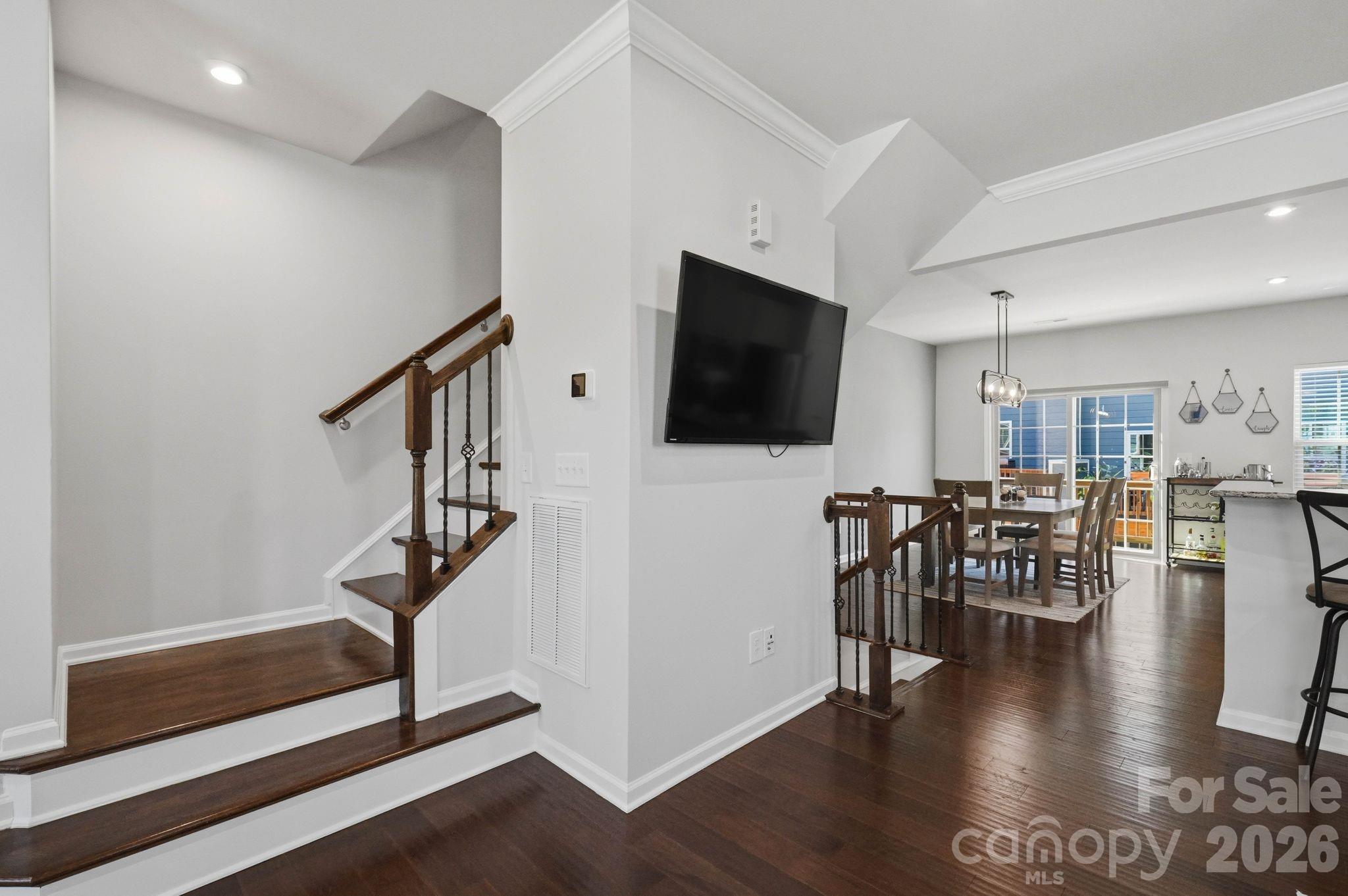 1221 Queen Lyon Court Charlotte NC 28205