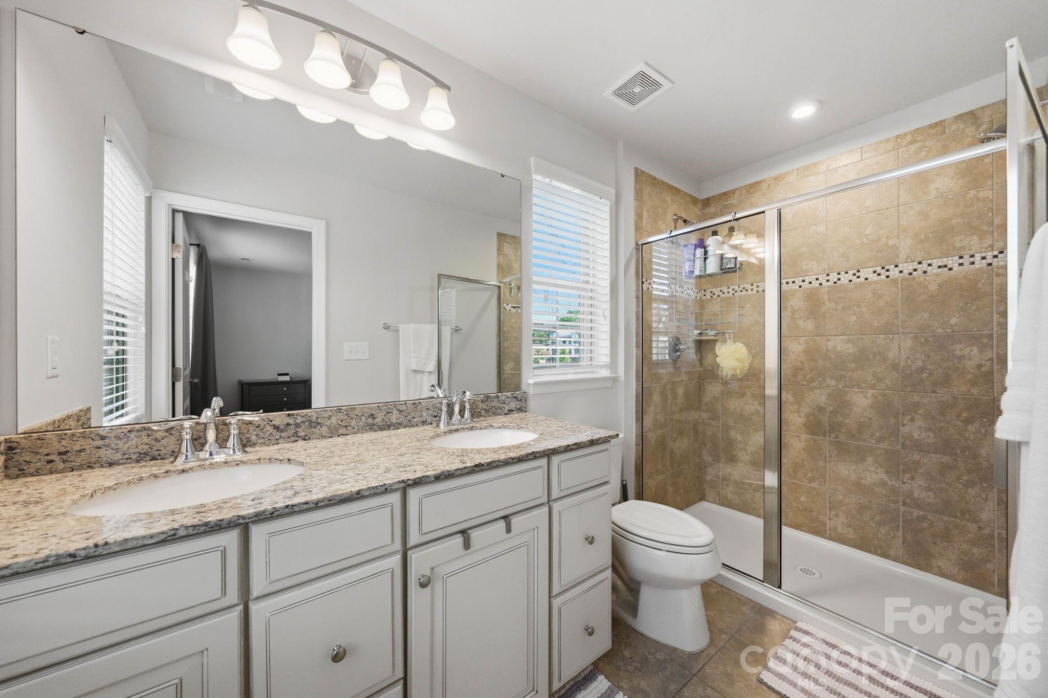 1221 Queen Lyon Court Charlotte NC 28205