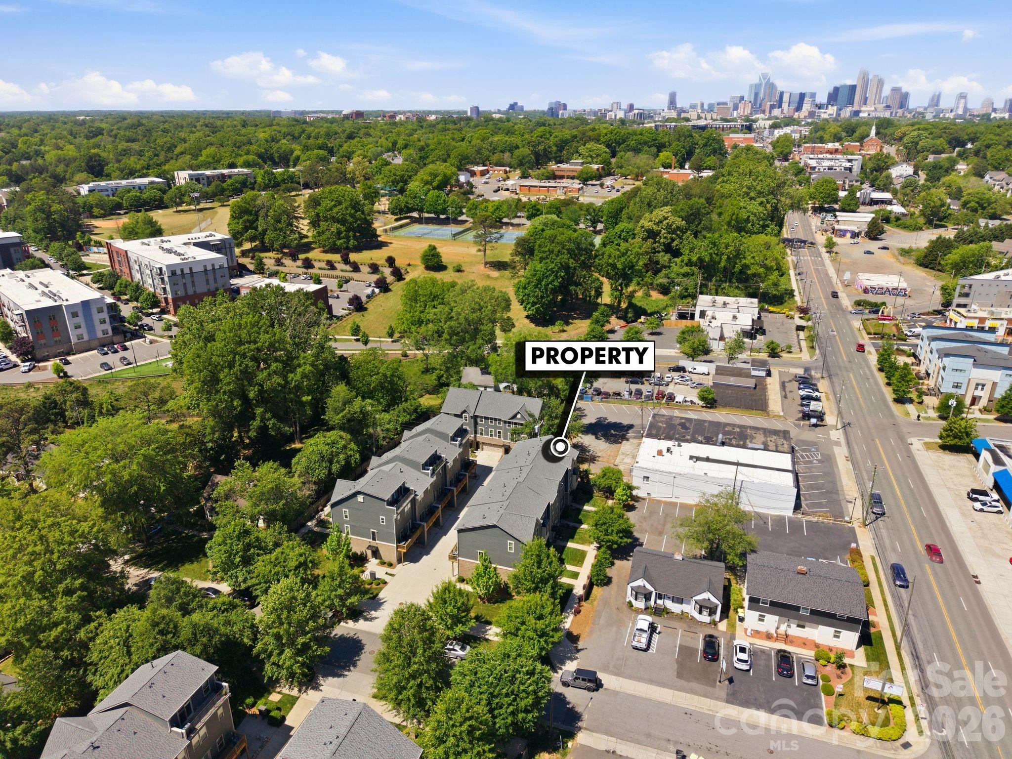 1221 Queen Lyon Court Charlotte NC 28205