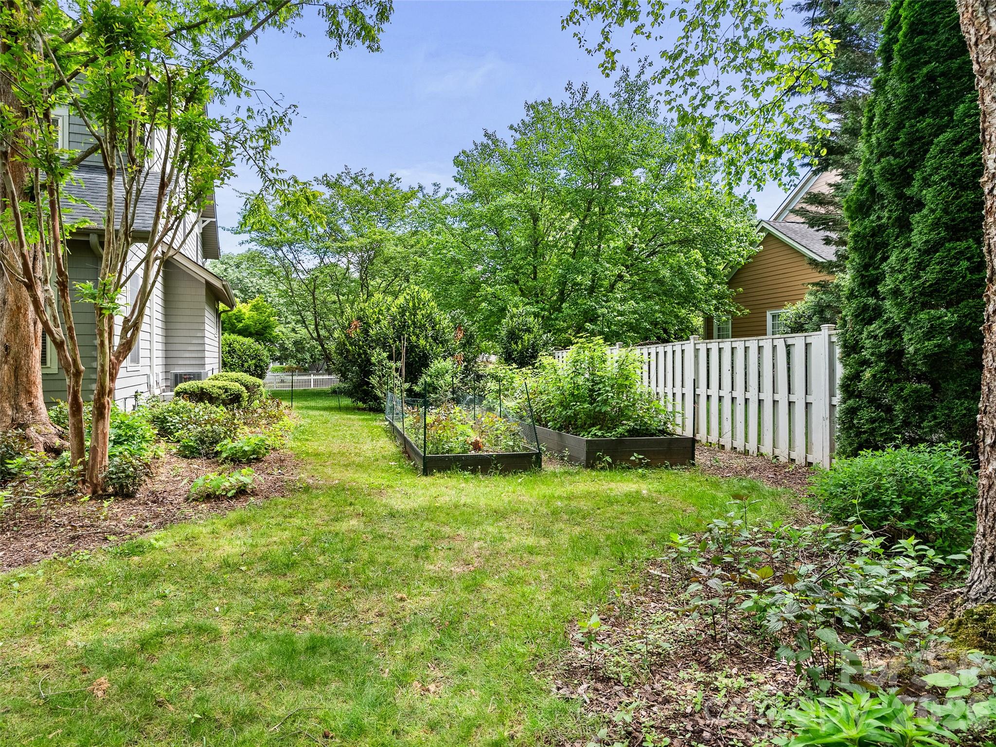 1066 Columbine Road Asheville NC 28803