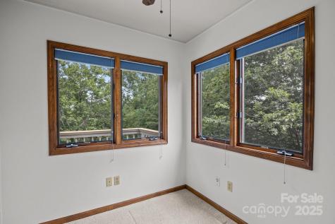 4 Zachary Ridge Road Asheville NC 28804